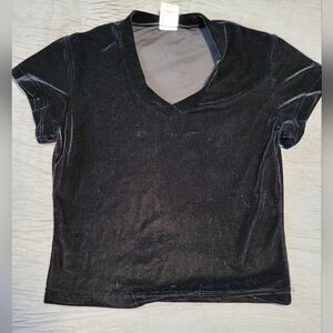 Ellemenno Black Velvet V-Neck Women's Top